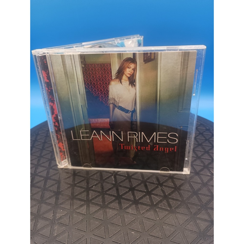 Leann Rimes Twisted Angel CD 2002 Curb Records 0715187874725 Country Music